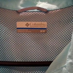 💫💥 Columbia Summer Short Sleeve Button Up....